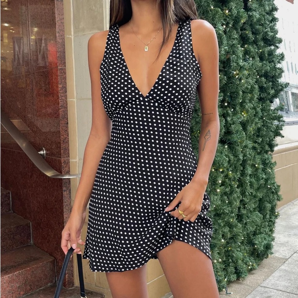 Princess Polly Nelly Dress in Polka Dot size 4